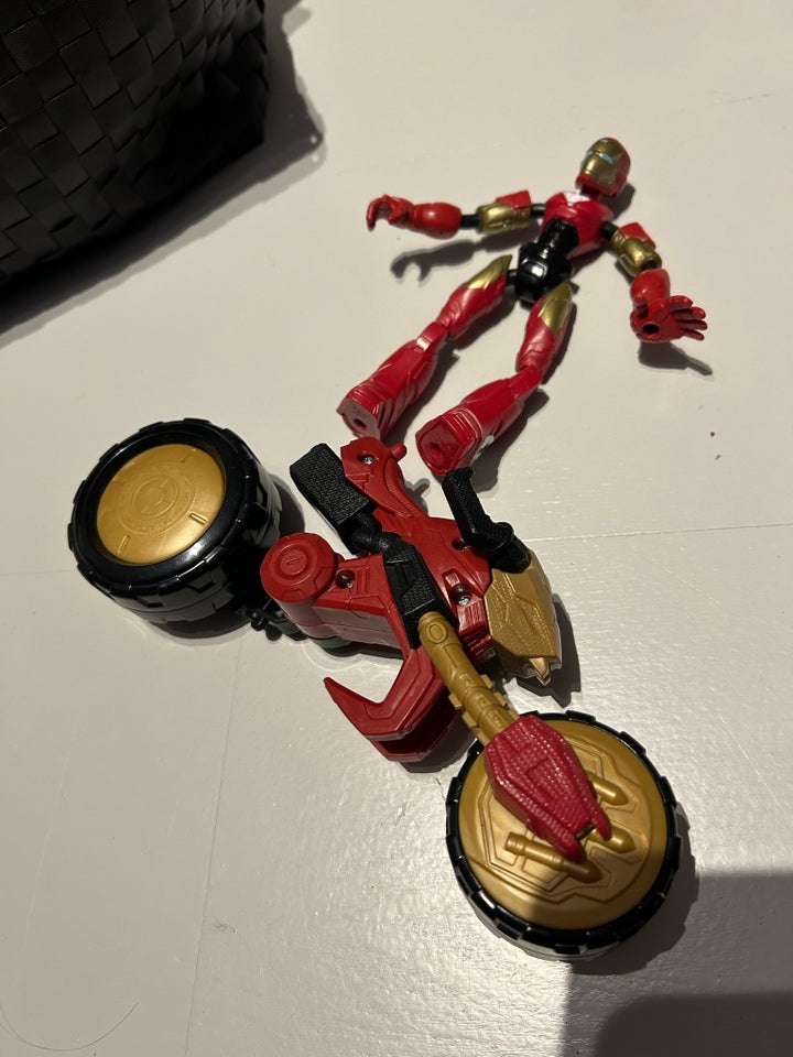 Iron man figur, Iron man