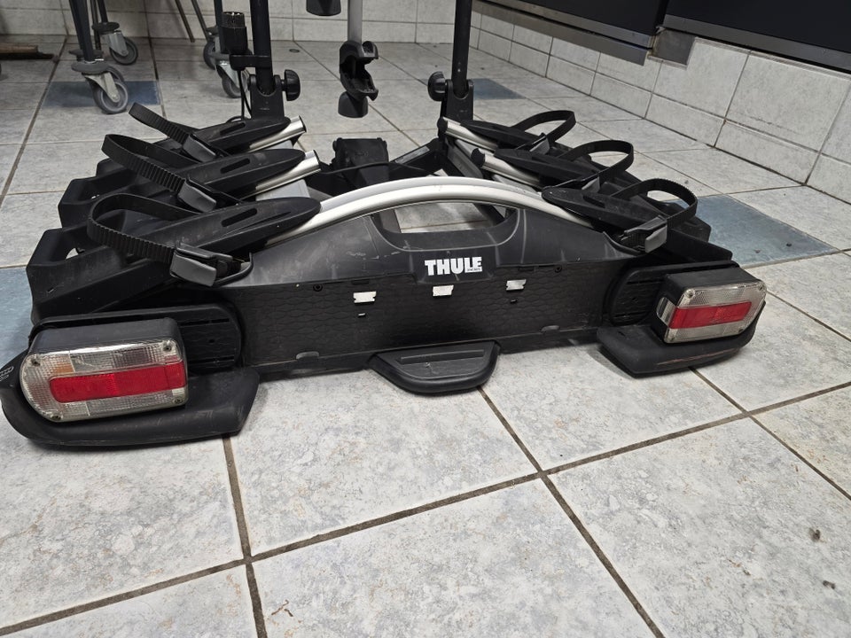 Thule velocompact 927, Thule