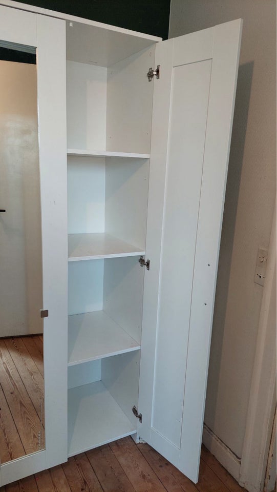 Garderobeskab, Ikea, b: 117 d: 50 h: