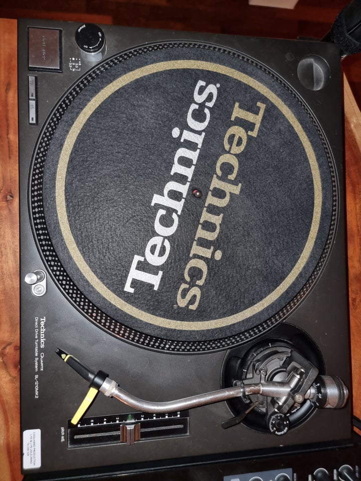 Pladespiller, Technics 1210