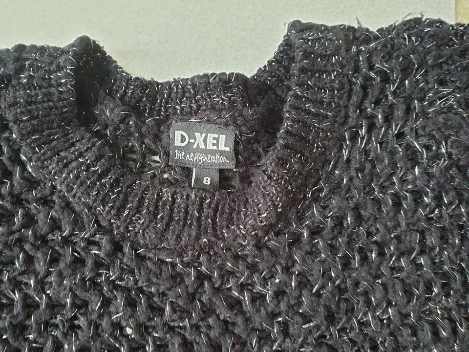 Sweater 128 D-xel