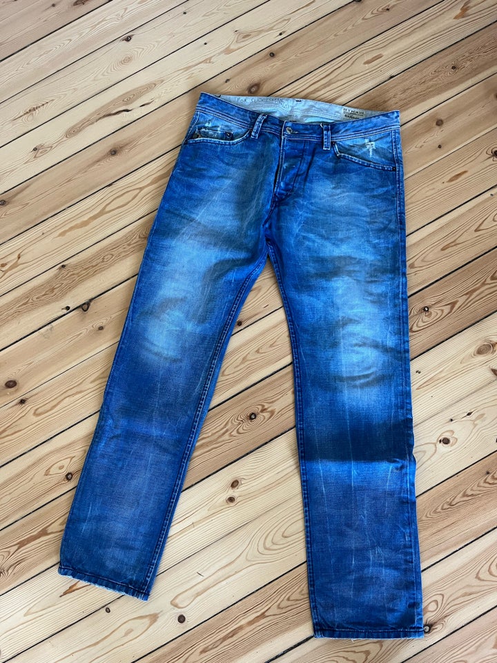 Jeans, Diesel, str. 34