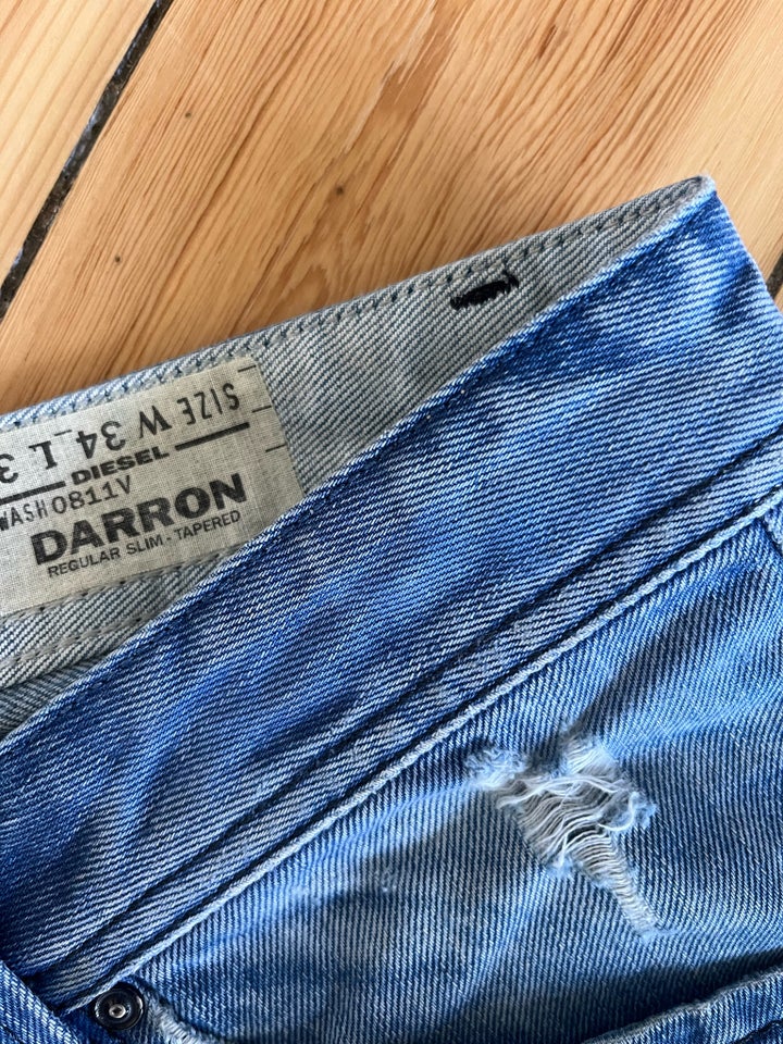 Jeans, Diesel, str. 34