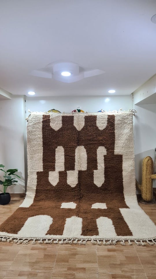 Unique Moroccan Beni Ouarain Rug