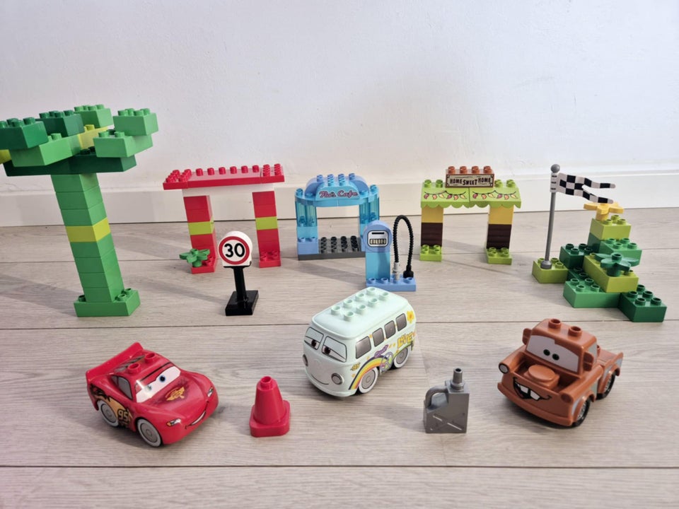 Lego Duplo, Disney cars