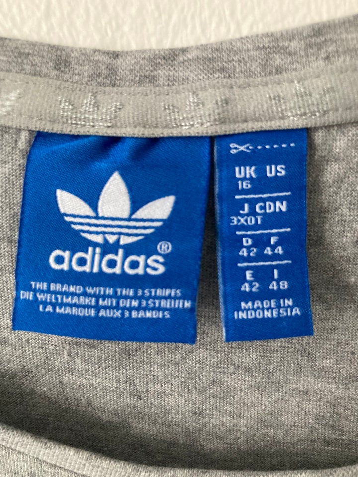 T-shirt, Adidas, str. 42