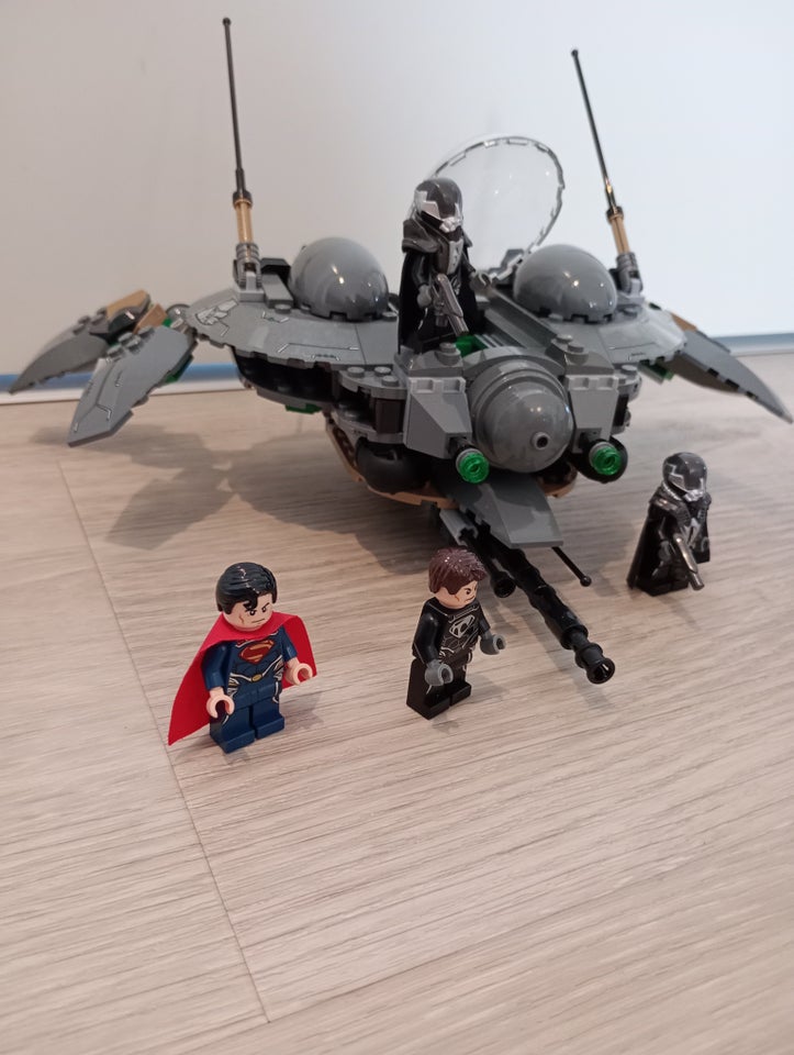 Lego Super heroes, 76003