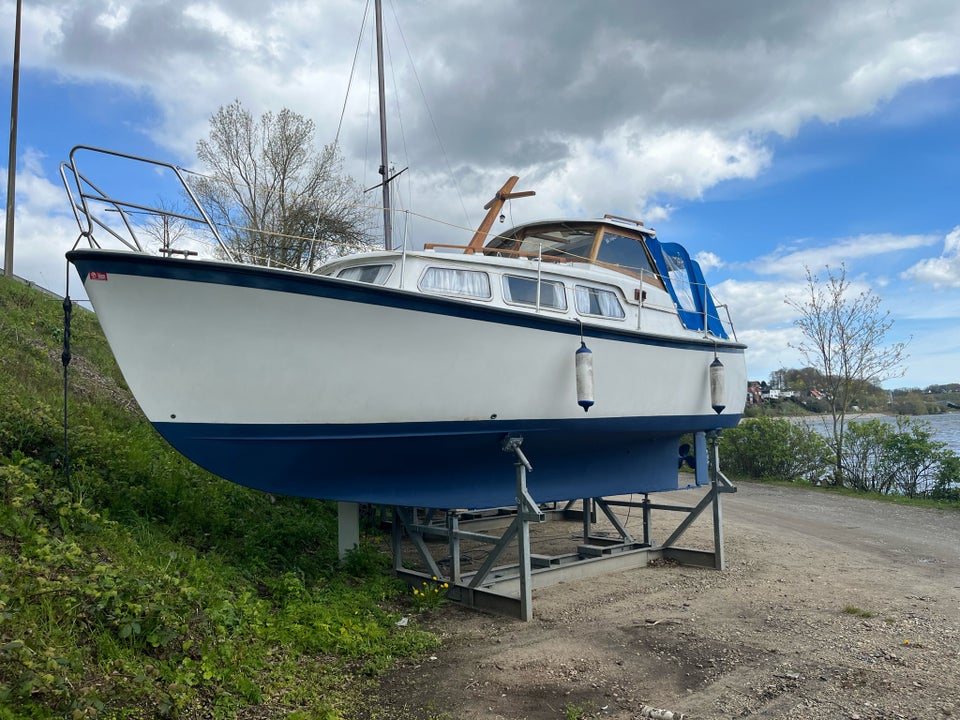 Luna 26 motorsejler, årg. 1979, 26