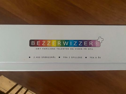 Bezzerwizzer+, Bezzerwizzer,