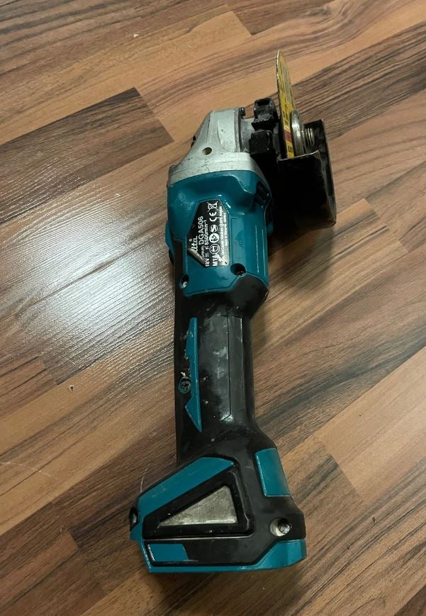 Vinkelsliber, Makita DGA506