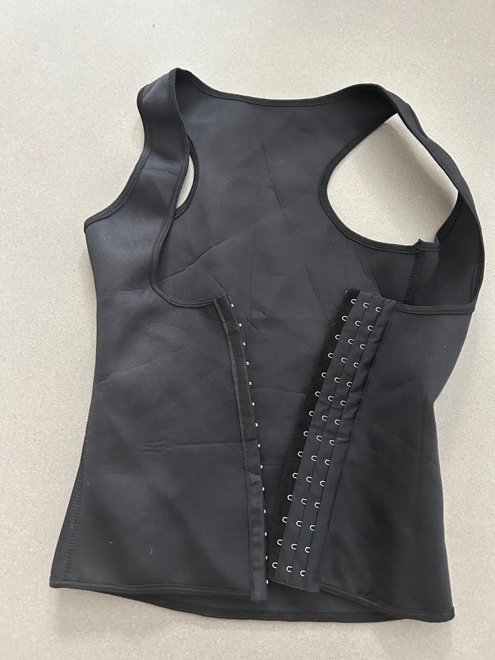 Corsage, Shapewear vest, .