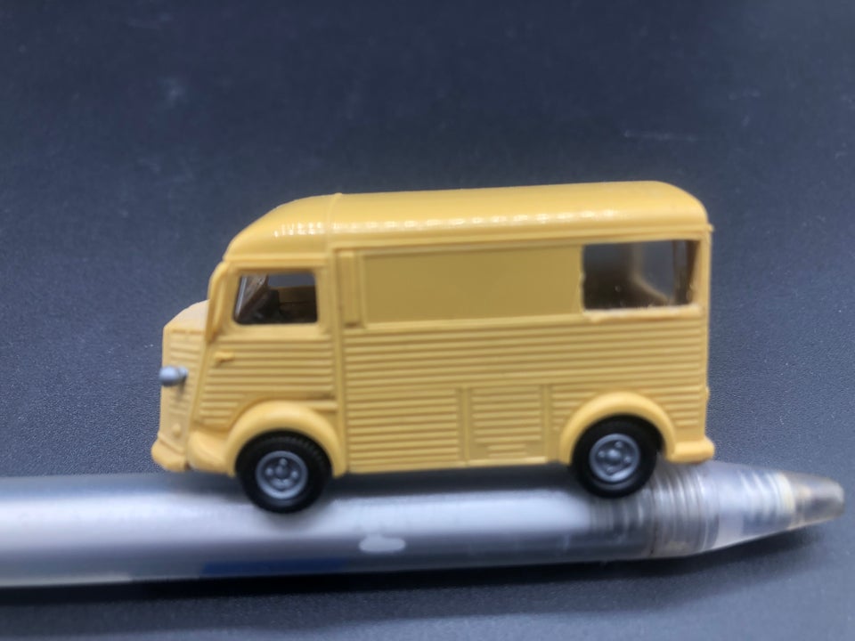 Modelbil, Praliné Citroen HY