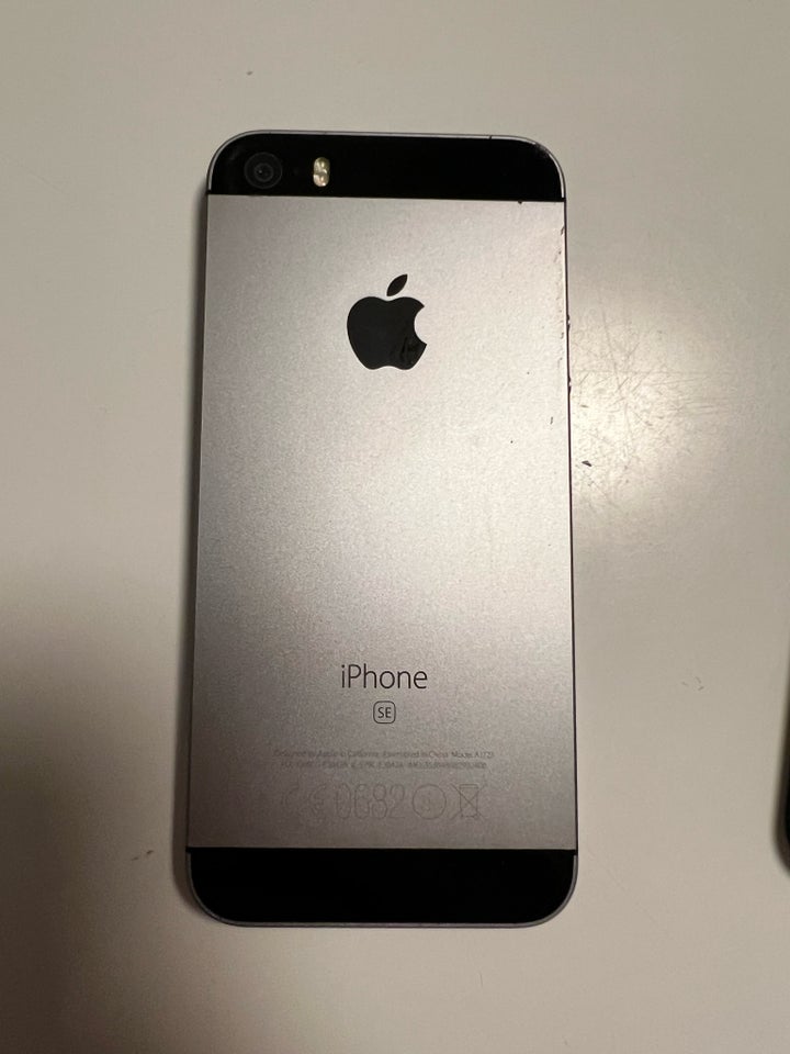 iPhone SE 1. generation, 64 GB, grå