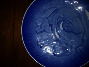 Porcelæn Plat B og g