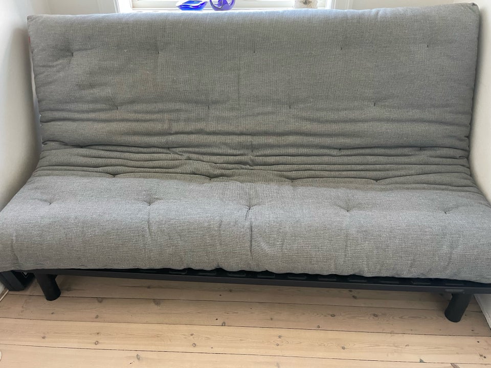 Sovesofa, b: 140 l: 200