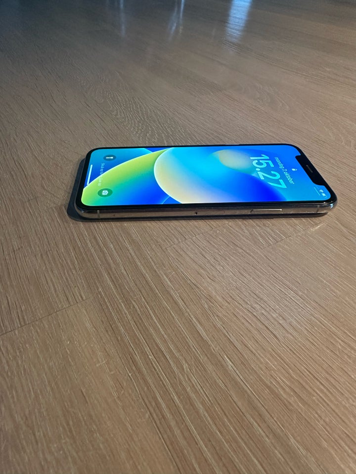 iPhone X, 64 GB, hvid