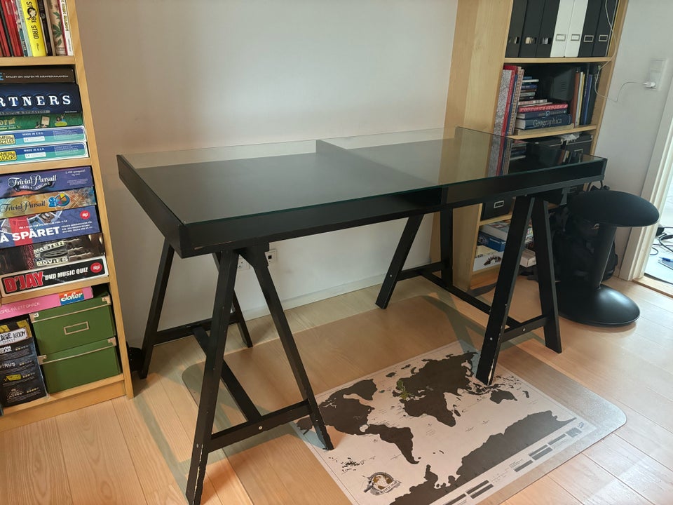 Skrive-/computerbord, Ikea, b: 70