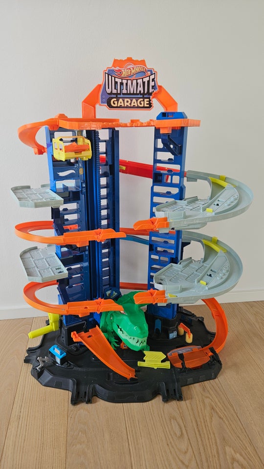 Hot Wheels Ultimate Garage,