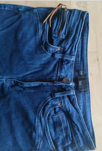 Jeans, PULS, str. 30