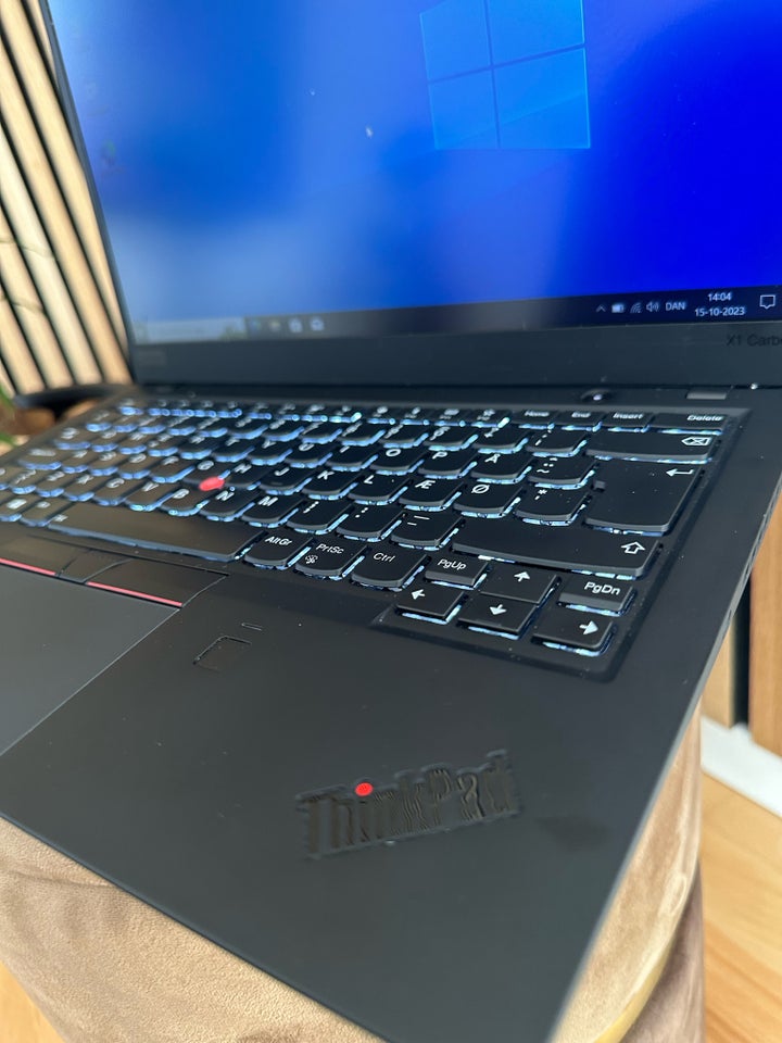 Lenovo X1 Carbon gen 6 Core i5 GHz 8