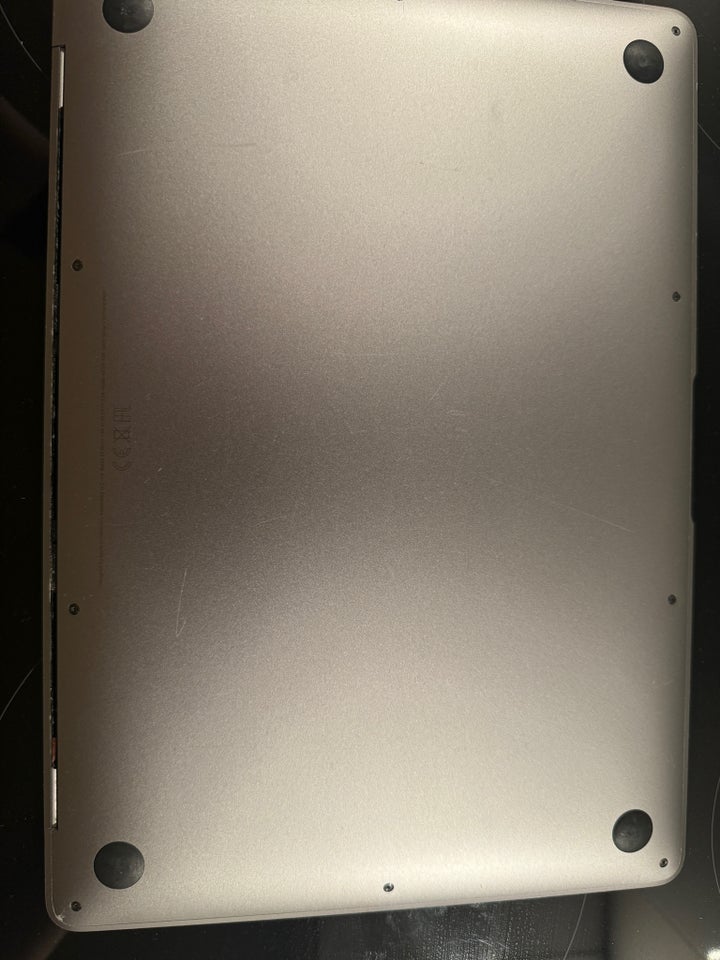 MacBook Air, A2179, 1,1 Dual-core