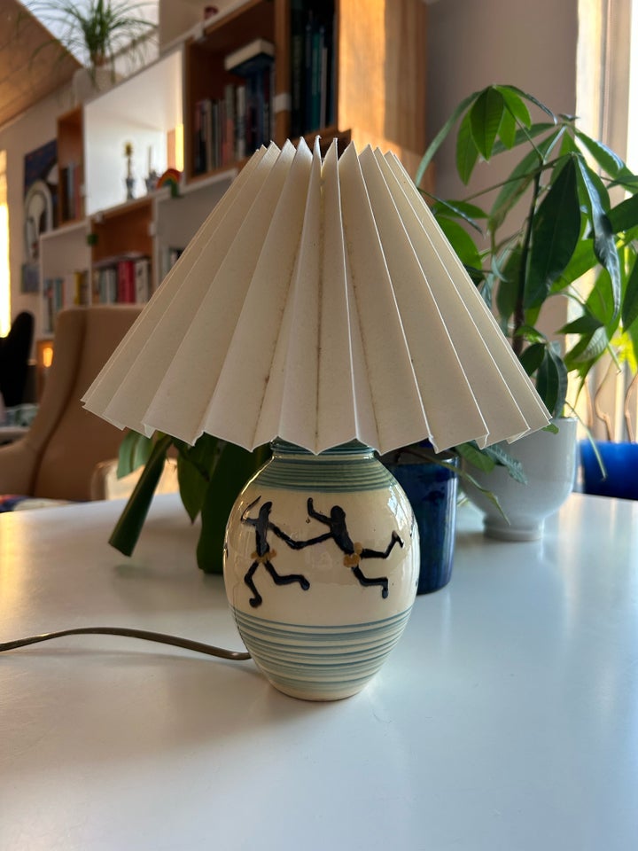 Lampe, Herman A Kähler