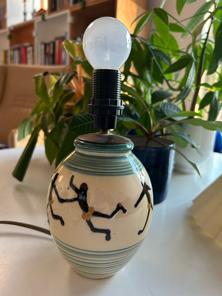 Lampe, Herman A Kähler