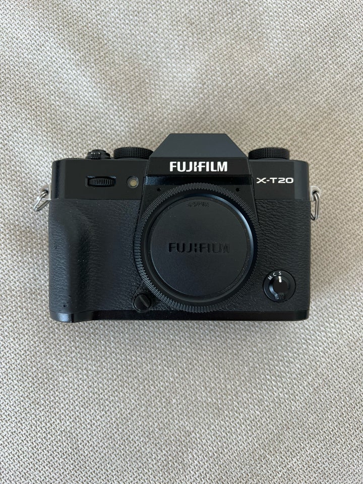 Fujifilm, X-T20, 24MP megapixels