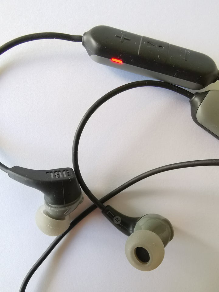 Bluetooth headset JBL