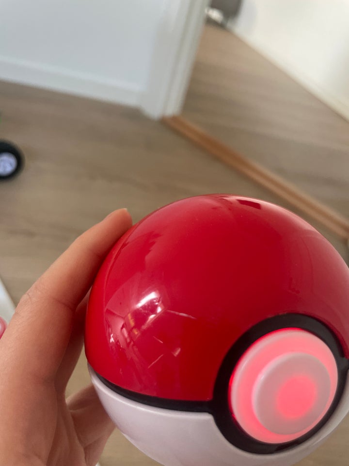 Andet legetøj, Pokemon guess Ball ,