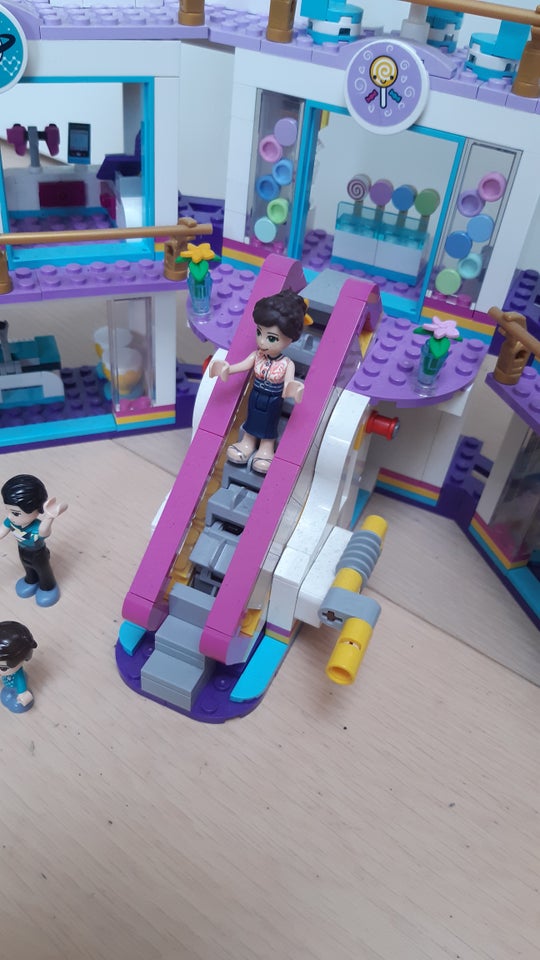 Lego Friends, Indkøbscenter