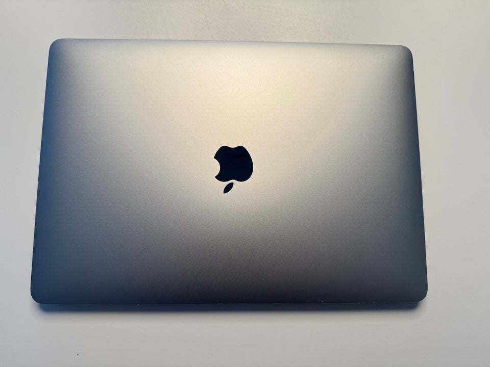 MacBook Pro, 2020, I5-8257U GHz