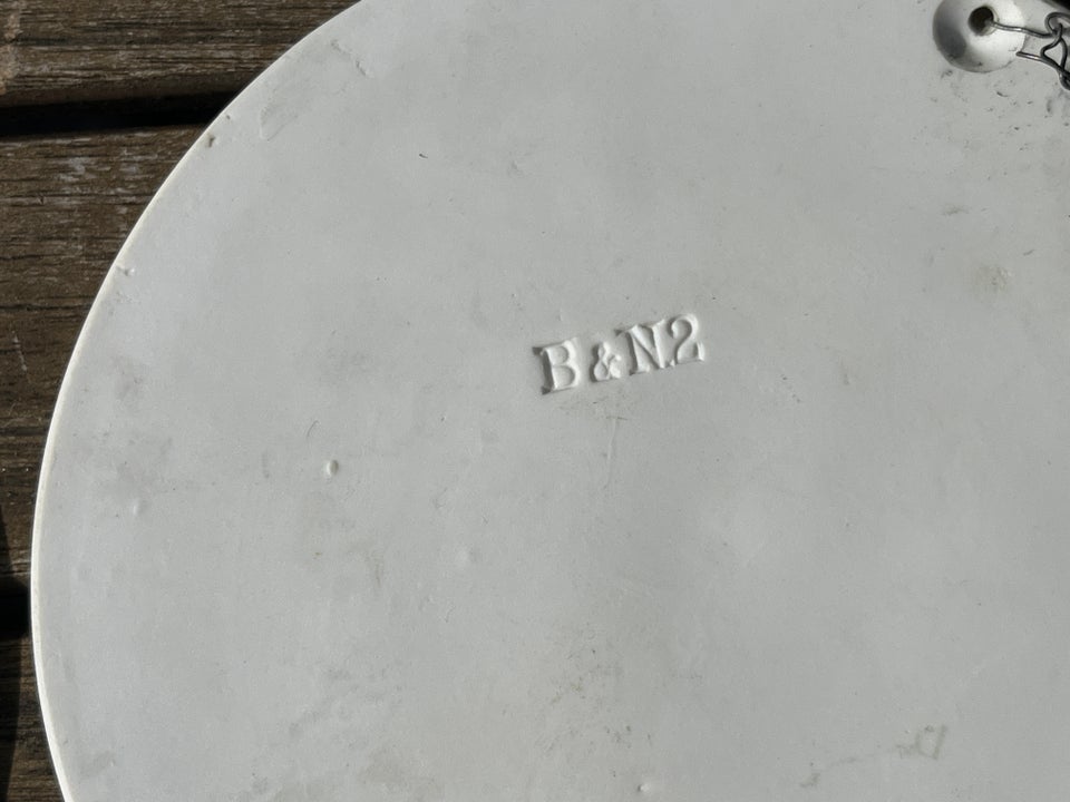 platter, BN. - 23