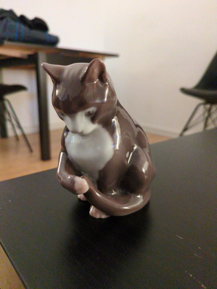 Porcelænsfigur kat, Bing og