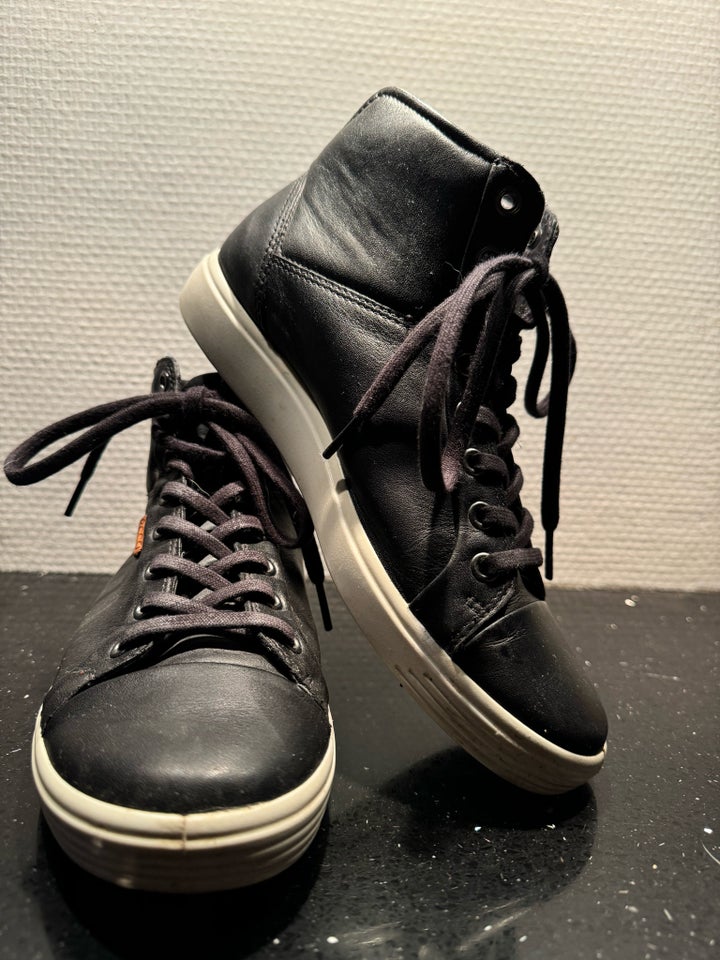 Sneakers, str. 37, Ecco