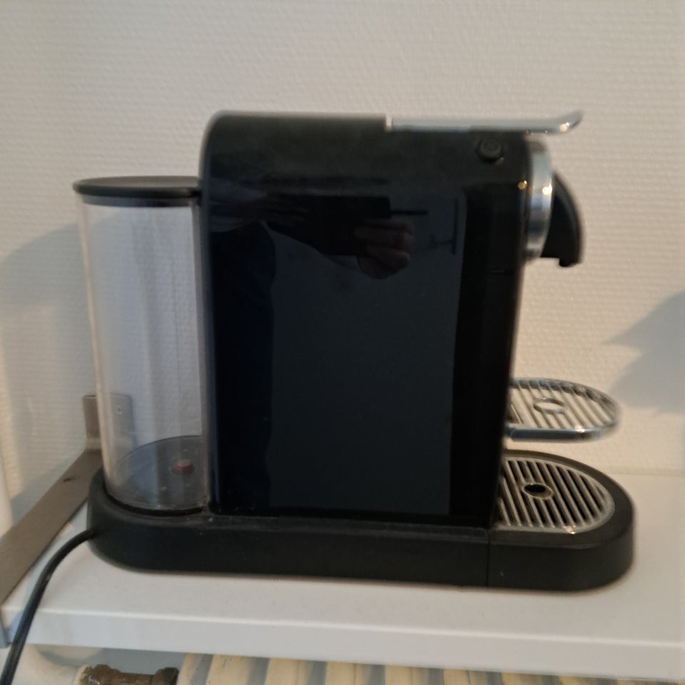 Nespresso kaffemaskine,