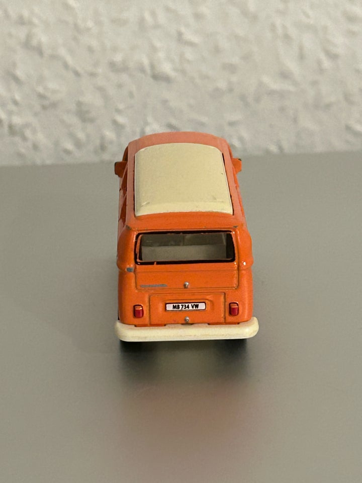 Modellastbil, VW T2 bus