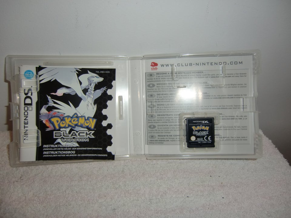 Pokemon - Pokémon - Black, Nintendo