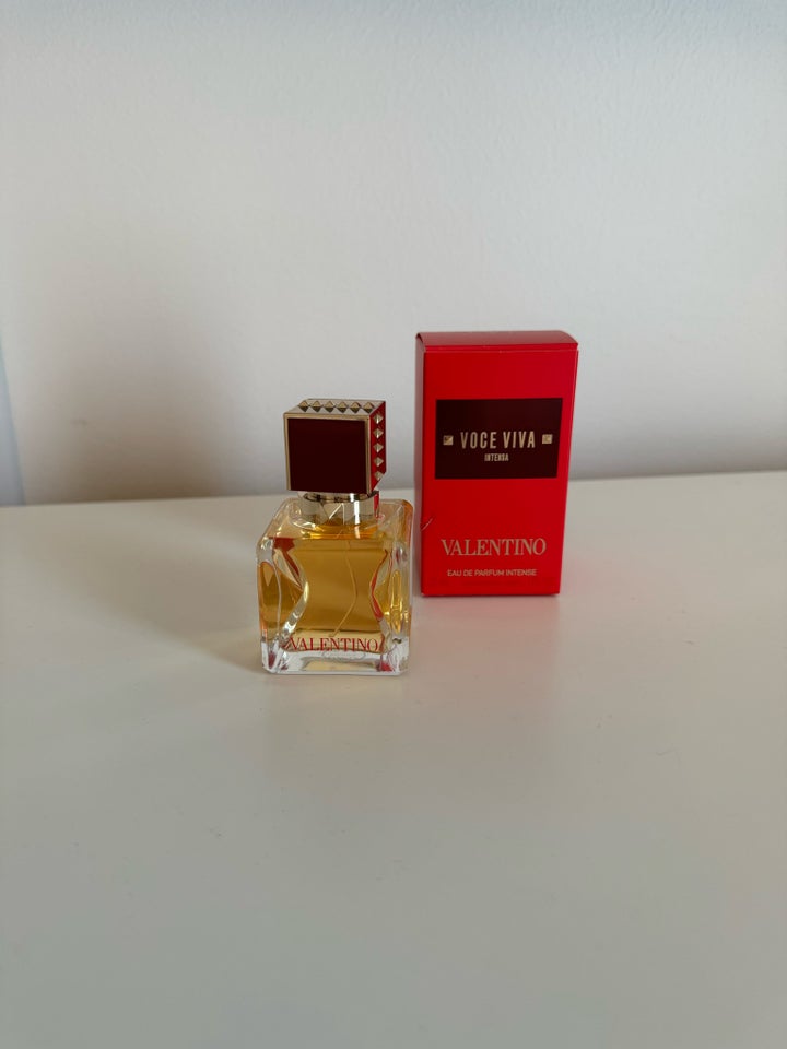 Dameparfume, Parfume, Valentino