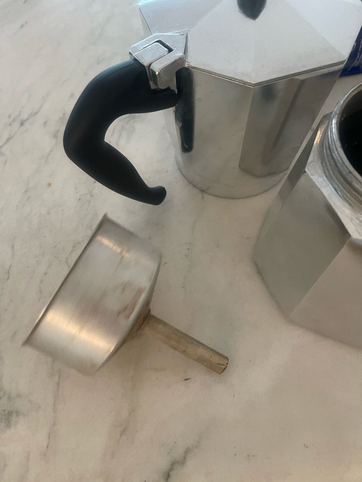 6 Pers Bialetti Kande med divers ,