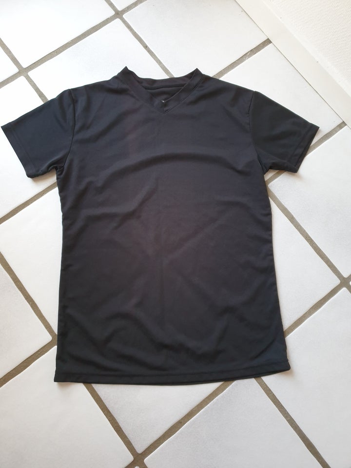 T-shirt Matas str 40