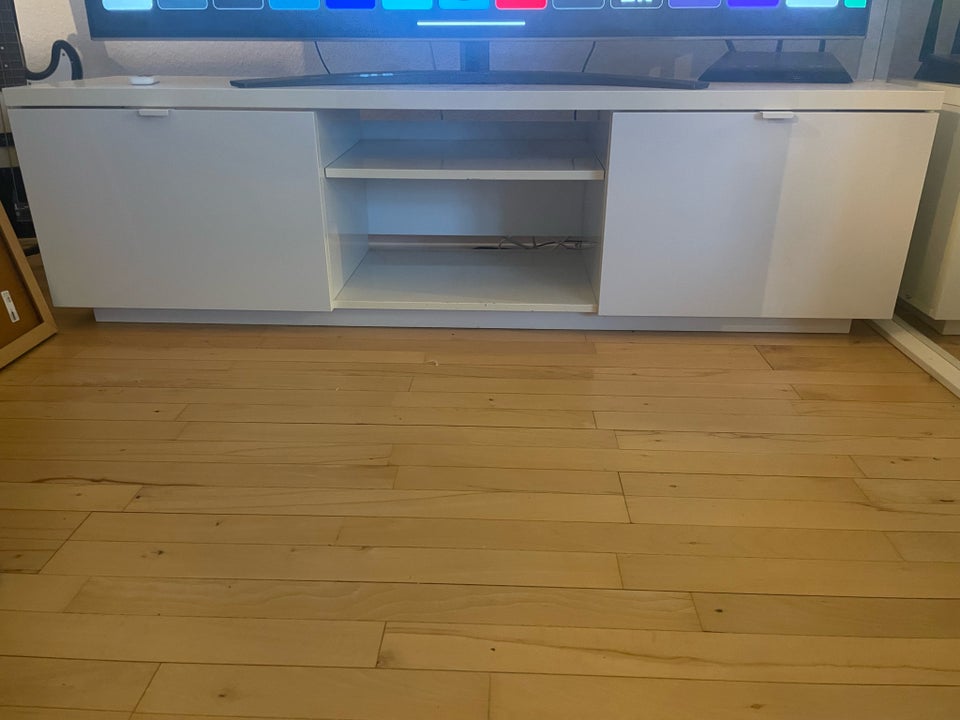 Tv bord, Ikea