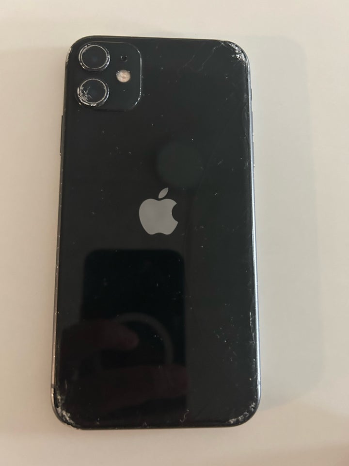 iPhone 11, 128 GB, sort