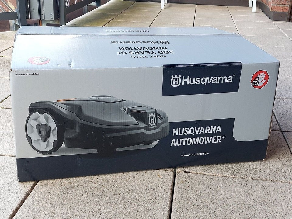 Robotplæneklipper, Husqvarna