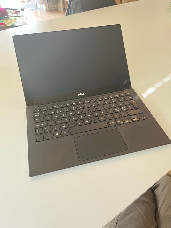 Dell XPS 13, 3.20 GHz, 8 GB ram