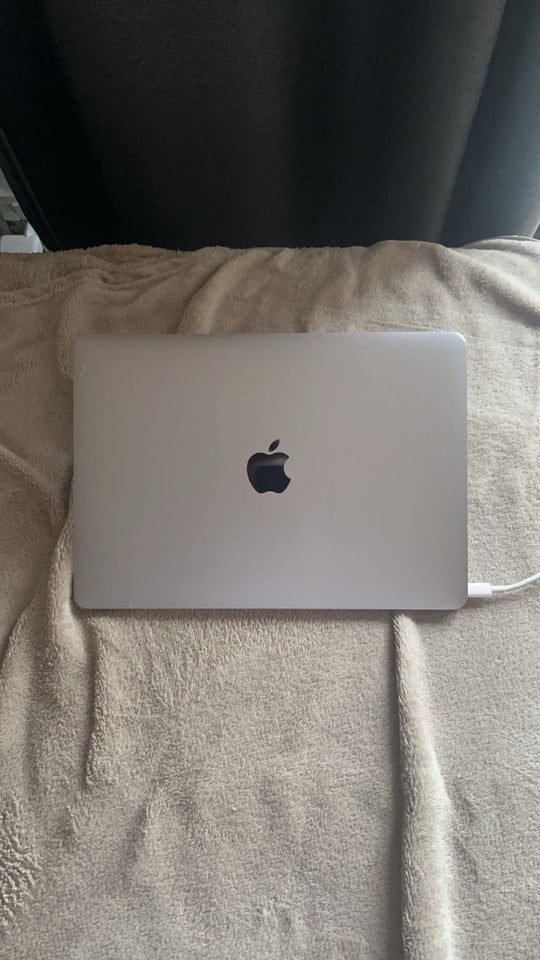 MacBook Pro Apple MacBook 2017
