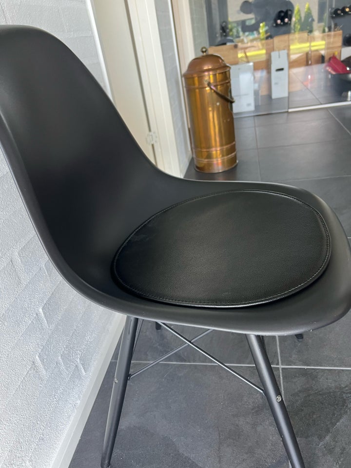 Eames Vitra Eames sort stel