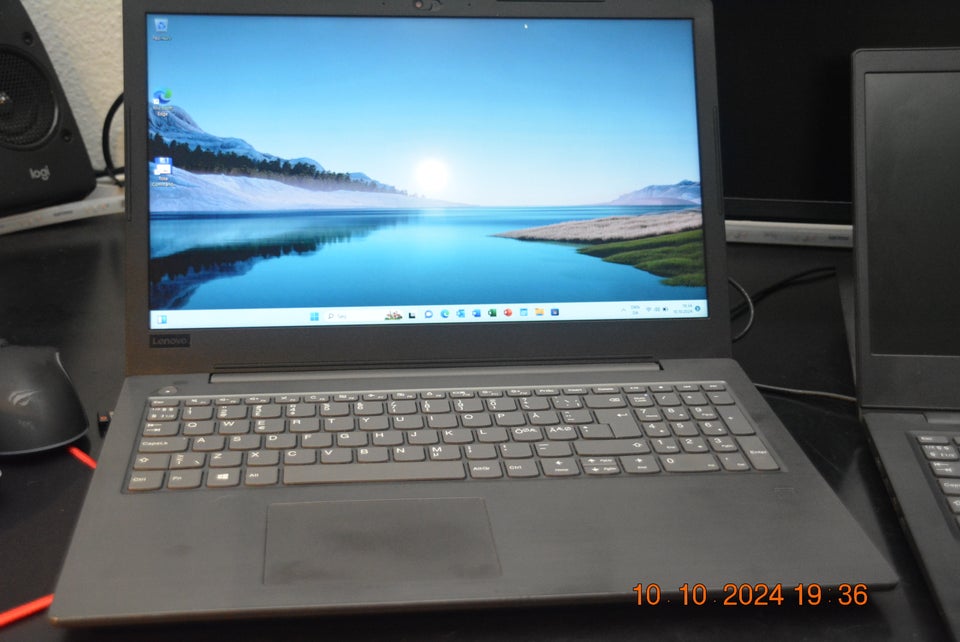 Lenovo, 15,6" Intel Core I7 8550U,