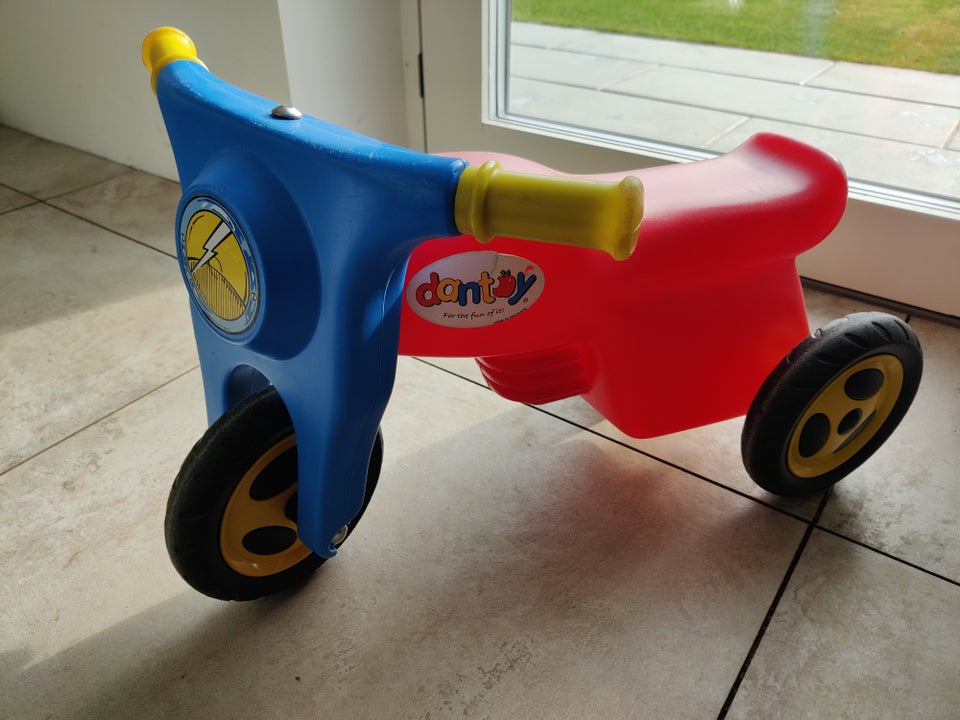 Andet, Dantoy scooter