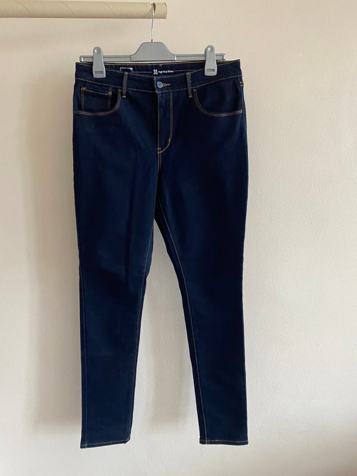 Jeans Levis str 31